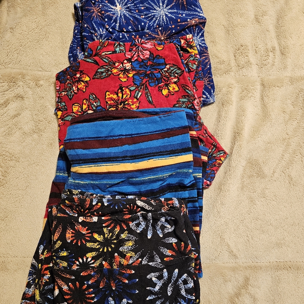 4 pair Americana colors T&C LuLaRoe leggings